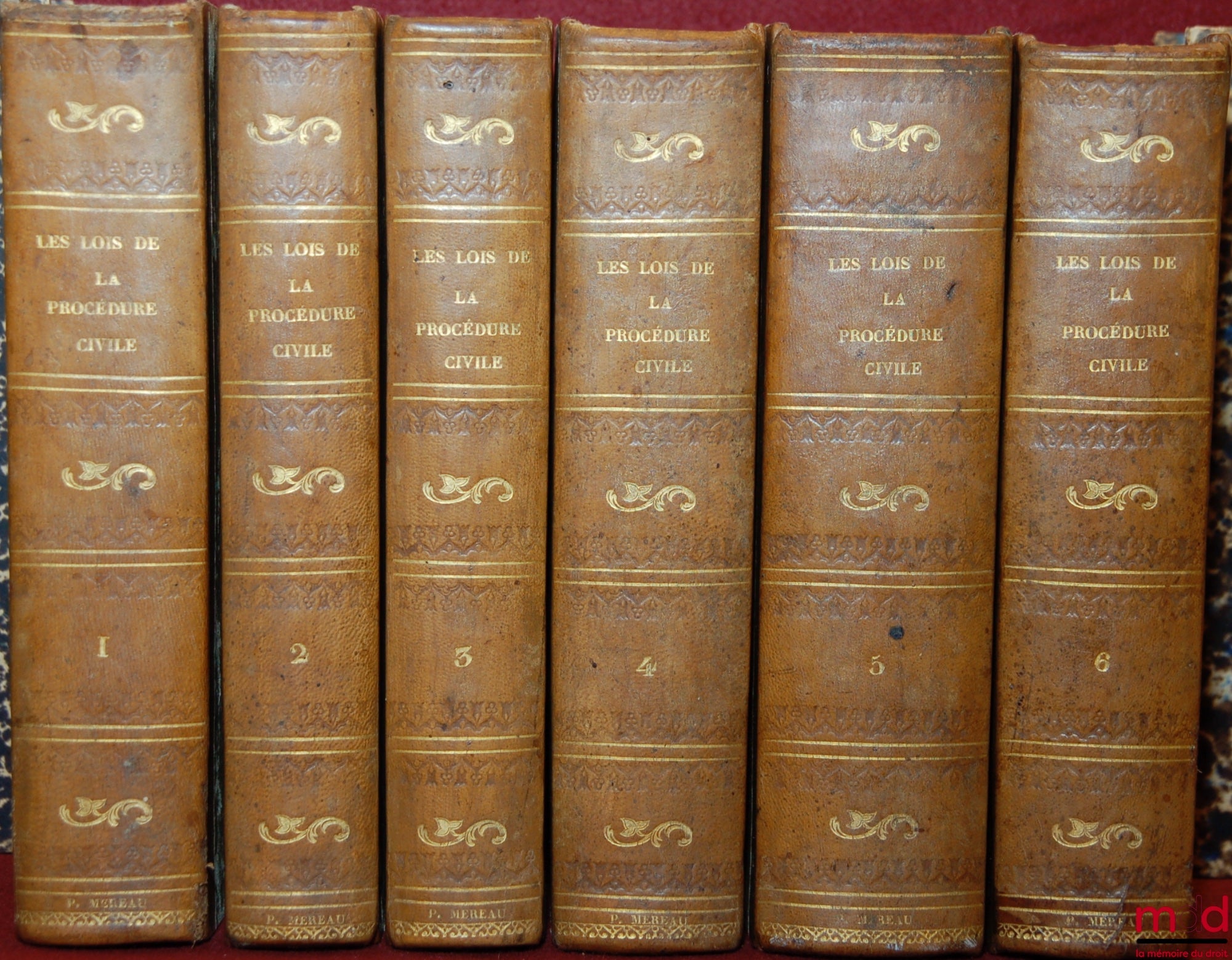 CARRÉ (Guillaume-Louis-Julien), CHAUVEAU (Adolphe) – LES LOIS DE LA PROCÉDURE CIVILE, ouvrage dans lequel l’auteur a refondu son analyse raisonnée, son traité, et ses questions sur la procédure, 3ème éd. dans laquelle ont été examinées et discutées : 1° l