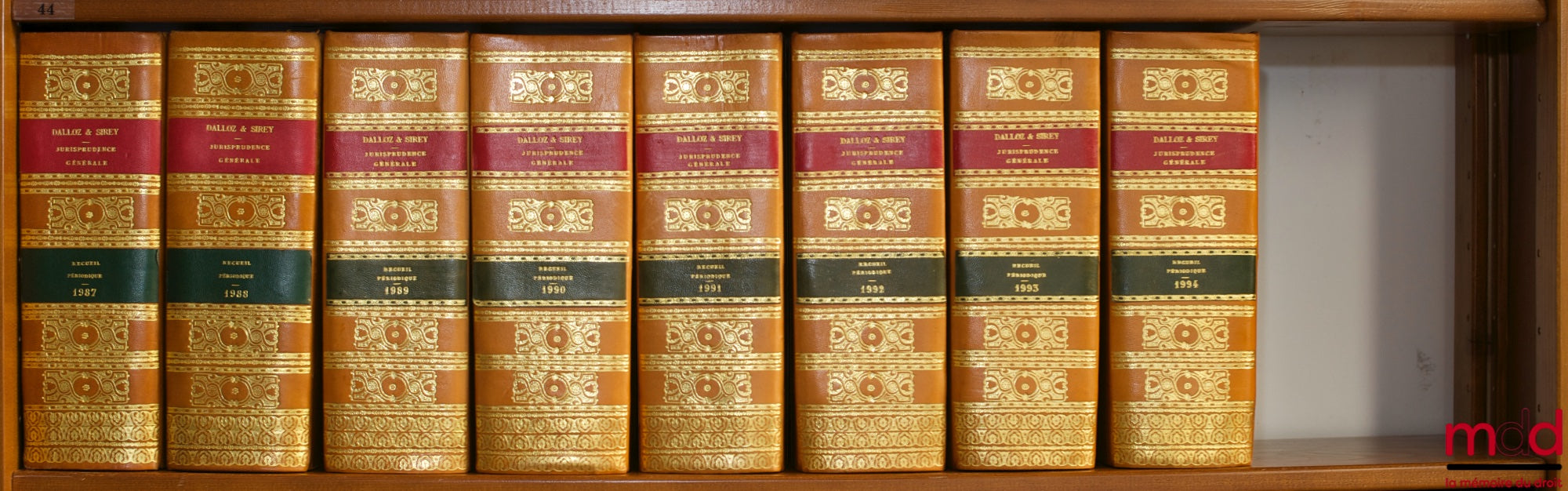[Recueil Dalloz] – JURISPRUDENCE GÉNÉRALE. RECUEIL PÉRIODIQUE ET CRITIQUE DE JURISPRUDENCE, DE LÉGISLATION ET DE DOCTRINE EN MATIÈRE CIVILE, COMMERCIALE, CRIMINELLE, ADMINISTRATIVE ET DE DROIT PUBLIC, Recueil hebdomadaire, de 1845 [tête de collection] à 1