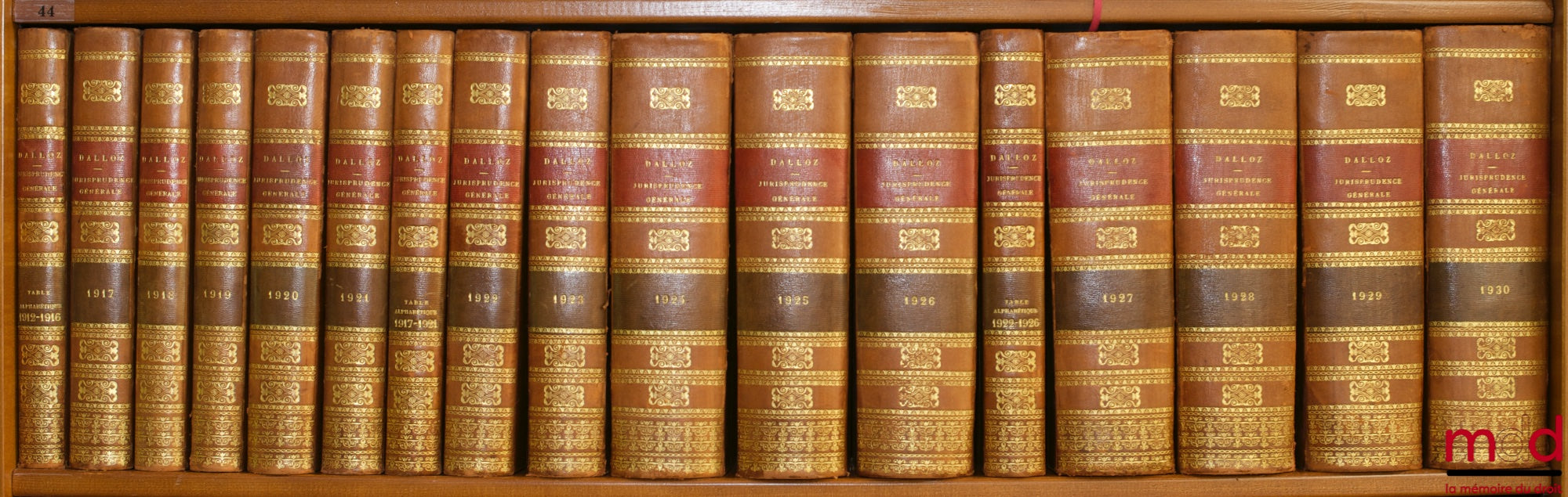 [Recueil Dalloz] – JURISPRUDENCE GÉNÉRALE. RECUEIL PÉRIODIQUE ET CRITIQUE DE JURISPRUDENCE, DE LÉGISLATION ET DE DOCTRINE EN MATIÈRE CIVILE, COMMERCIALE, CRIMINELLE, ADMINISTRATIVE ET DE DROIT PUBLIC, Recueil hebdomadaire, de 1845 [tête de collection] à 1