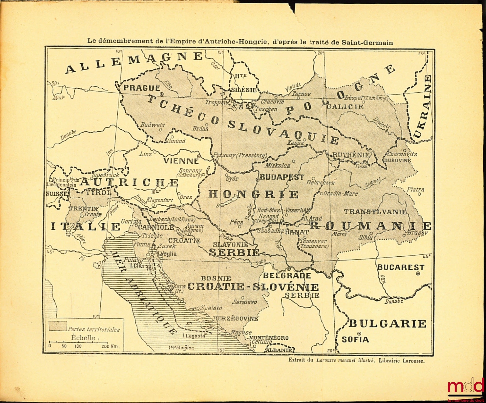 [Collectif] – LES PROBLÈMES DE L’EUROPE CENTRALE, Conférences organisées par le Société des anciens Élèves et Élèves de l’École libre des Sciences politiques, avec une carte dépliante hors texte sur “le démenbrement de l’Autriche-Hongrie d’après le traité
