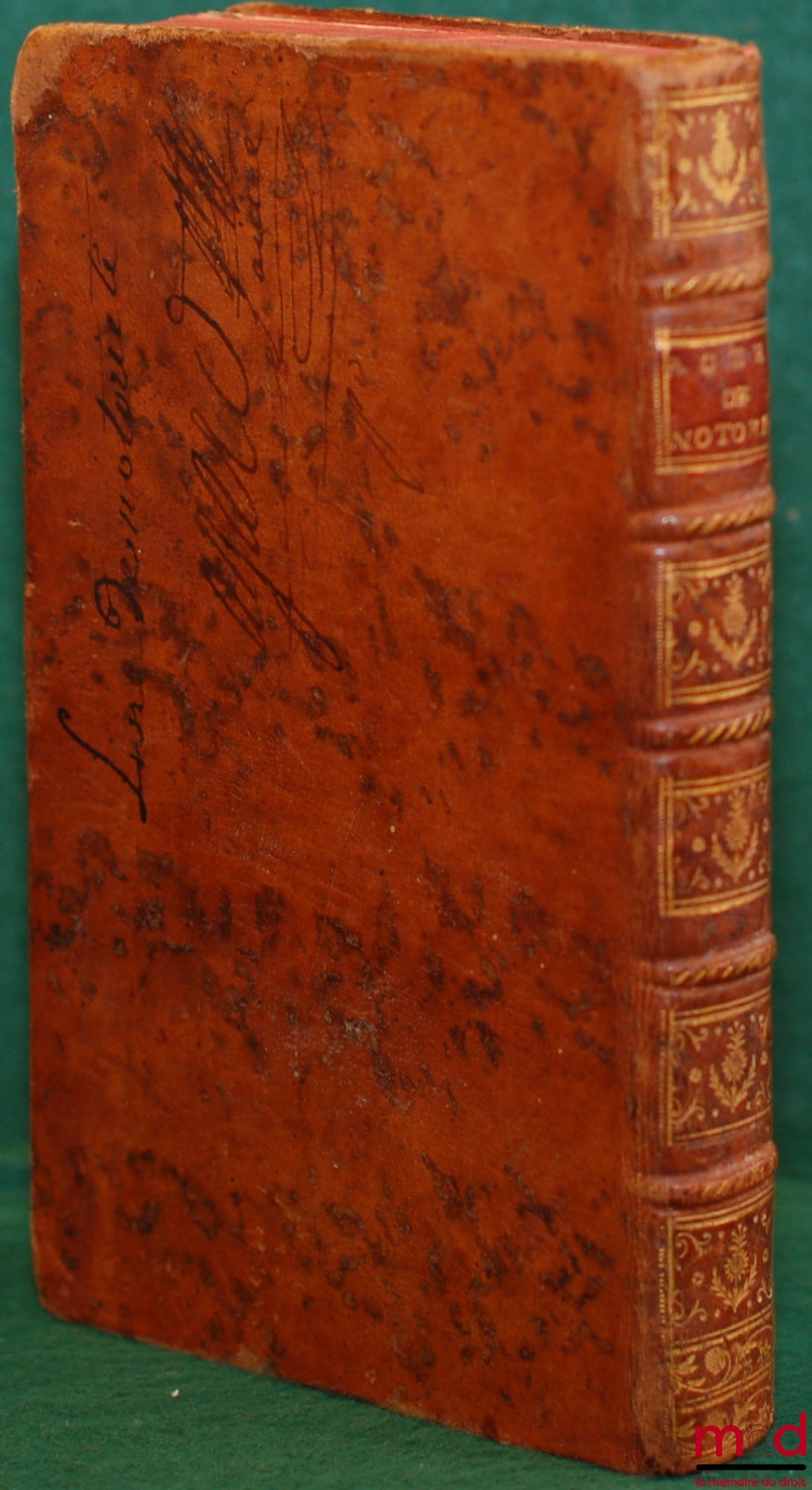 [VENDRE DE LA TOULOUBRE] – ACTES DE NOTORIÉTÉ DONNÉS PAR MM. LES AVOCATS & PROCUREURS GÉNÉRAUX, AU PARLEMENT DE PROVENCE. AVEC DES OBSERVATIONS. NOUVELLE ÉDITION