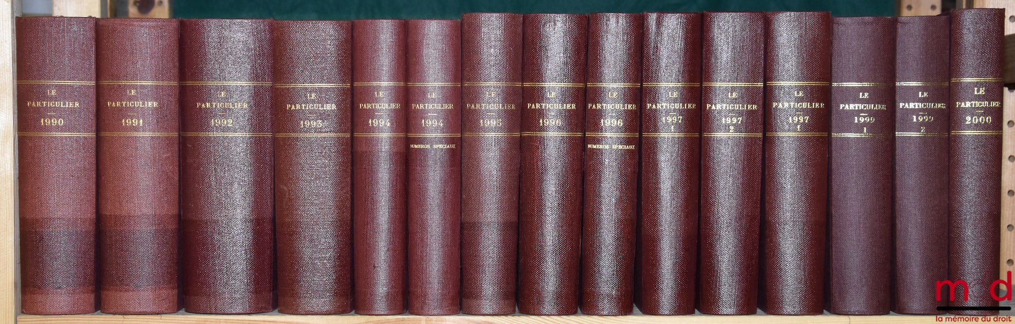 LE PARTICULIER, de 1990 à 2004 (mq. 1998/2, 2001 et 2002) ; comprend tous les Numéros spéciaux de 1994 à 2004
