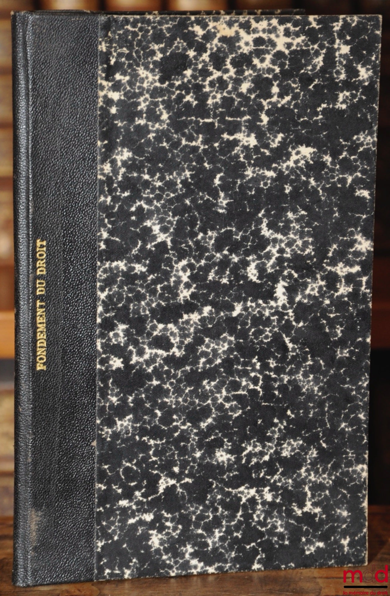 VALÉRY (Jules) – DU FONDEMENT DU DROIT POUR LES ACTIONNAIRES D’EXERCER LES ACTIONS SOCIALES, Extrait des Annales de Droit commercial français, étranger et international, 1930, n° 3