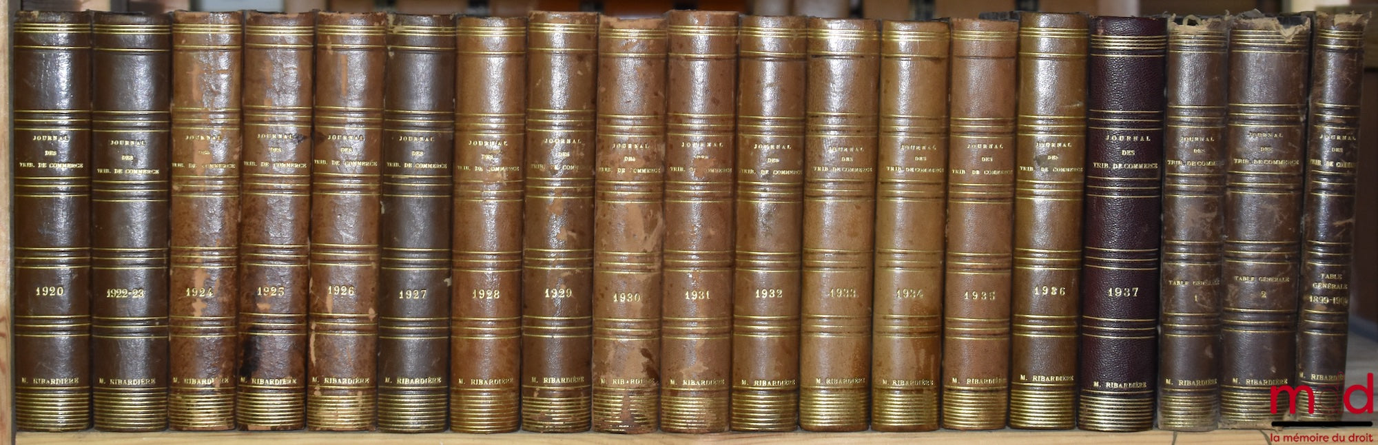 [Tribunal de Commerce] – JOURNAL DES TRIBUNAUX DE COMMERCE renfermant l’exposé complet de la jurisprudence et de la doctrine des auteurs en matière commerciale, par MM. Teulet et Camberlin, de 1852 [tête de collection] à 1937 (mq. 1921) ; TABLE GÉNÉRALE D