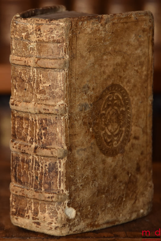 [Institutes de Justinien], CRESPIN (Jean) – [IMP. CÆS. JUUSTINIANI INSTITUONUM LIBRI IIII : Perpetuis doctissimorum Scriptorum notis illustratis quarum utilitatem index additus commonstrat. Adiunximus appendicis loco, Leges Xii Tabularem, explicatas. Ulpi