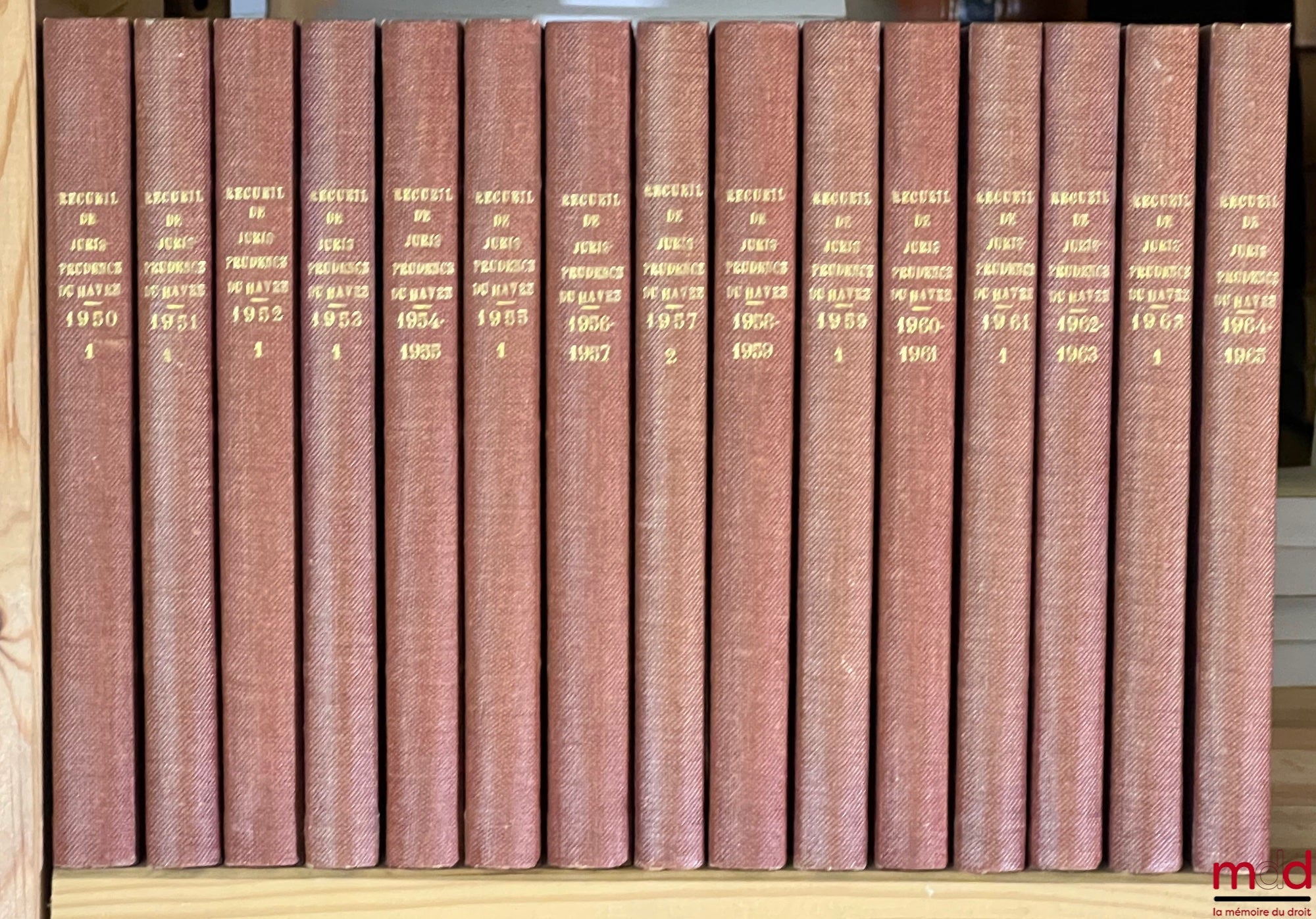RECUEIL DE JURISPRUDENCE COMMERCIALE ET MARITIME DU HAVRE paraissant tous les trois mois, fondé en 1855 par Me J. Guerrand, continué jusqu’en 1931 par Me Lévary, publié sous la dir. de Robert de Gueuser et Edgard Poulet, contenant I. Les décisions du trib
