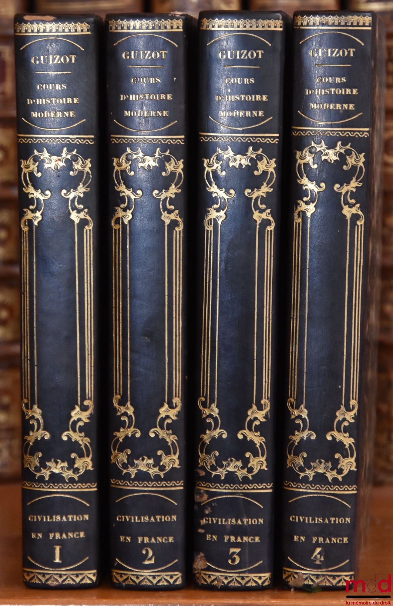 GUIZOT (François) – HISTOIRE DE LA CIVILISATION EN FRANCE DEPUIS LA CHUTE DE L’EMPIRE ROMAIN JUSQU’EN 1789, Cours d’histoire moderne 1929 et 1930 [mq. les t.  5 et 6]