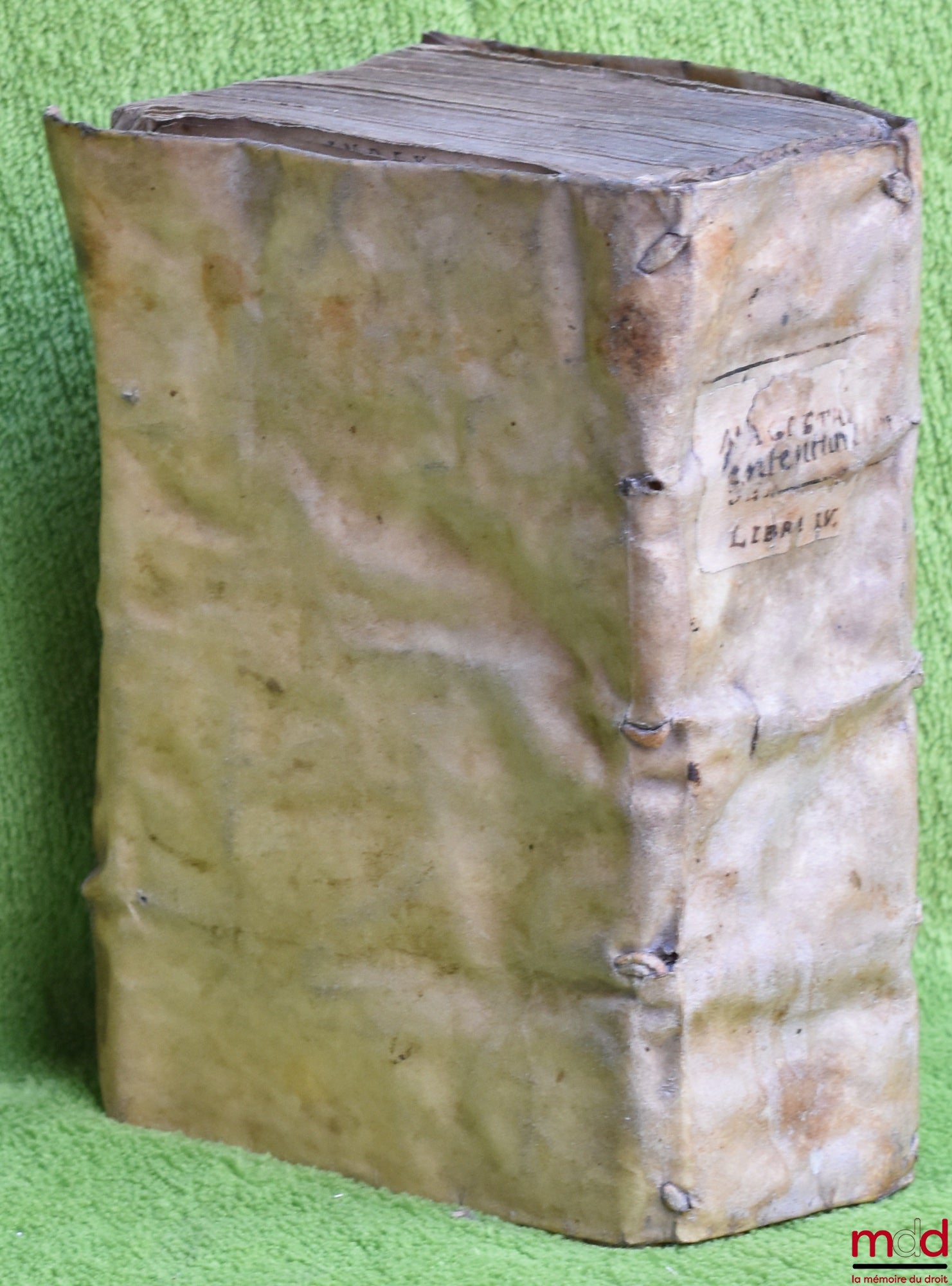 [LOMBARD (Pierre), WIART (Robert)], LOMBARDO (Petro), VVIARTI (Roberti) – MAGISTRI SENTENTIARUM LIBRI IIII. PETRO LOMBARDO EPISCOPO Parisiensi authore : Quibus recens accessit Tabula in primum sententiarum librum, F. Roberti Vviarti (…) Adiunximus singuli