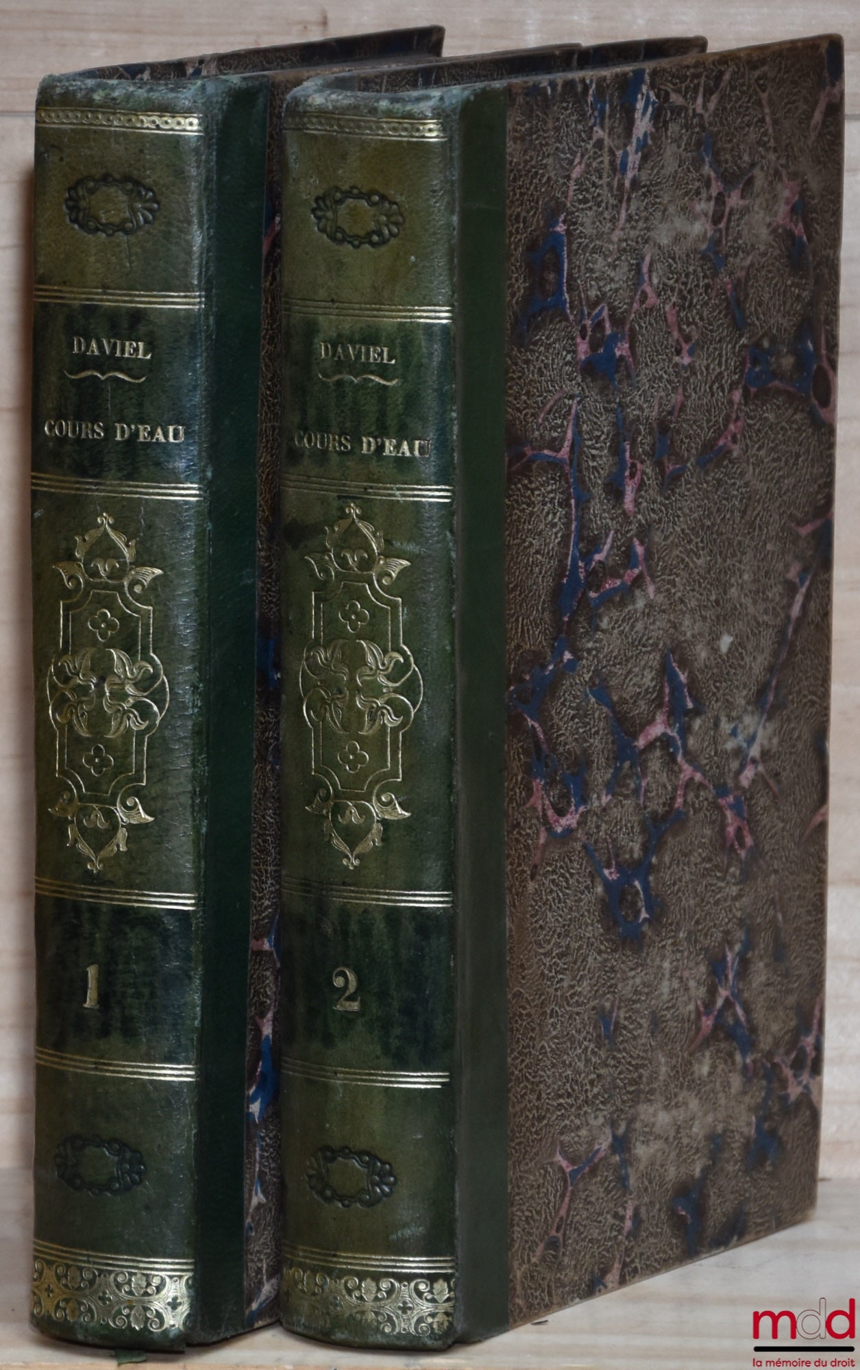 DAVIEL (Alfred) – TRAITÉ DE LA LÉGISLATION ET DE LA PRATIQUE DES COURS D’EAU, 2e éd., entièrement refondue