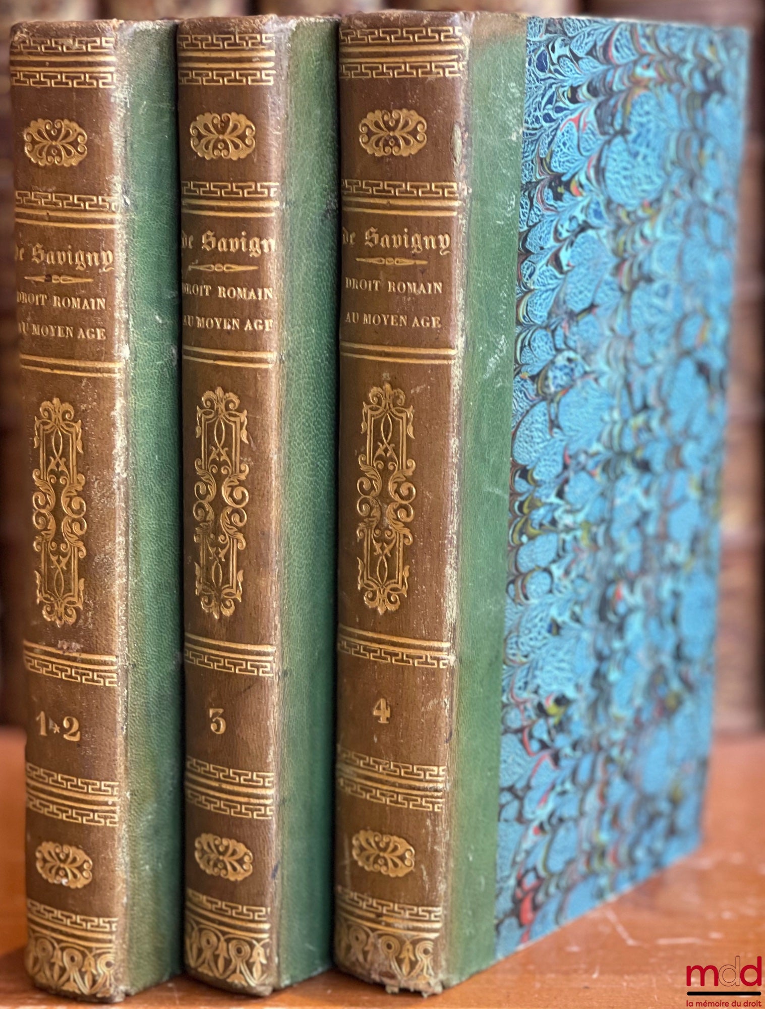 SAVIGNY (Friedrich Carl von) – HISTOIRE DU DROIT ROMAIN AU MOYEN ÂGE, traduite de l’allemand sur la dernière édition et précédée d’une notice sur la vie et les écrits de l’auteur, par Charles Guenoux
