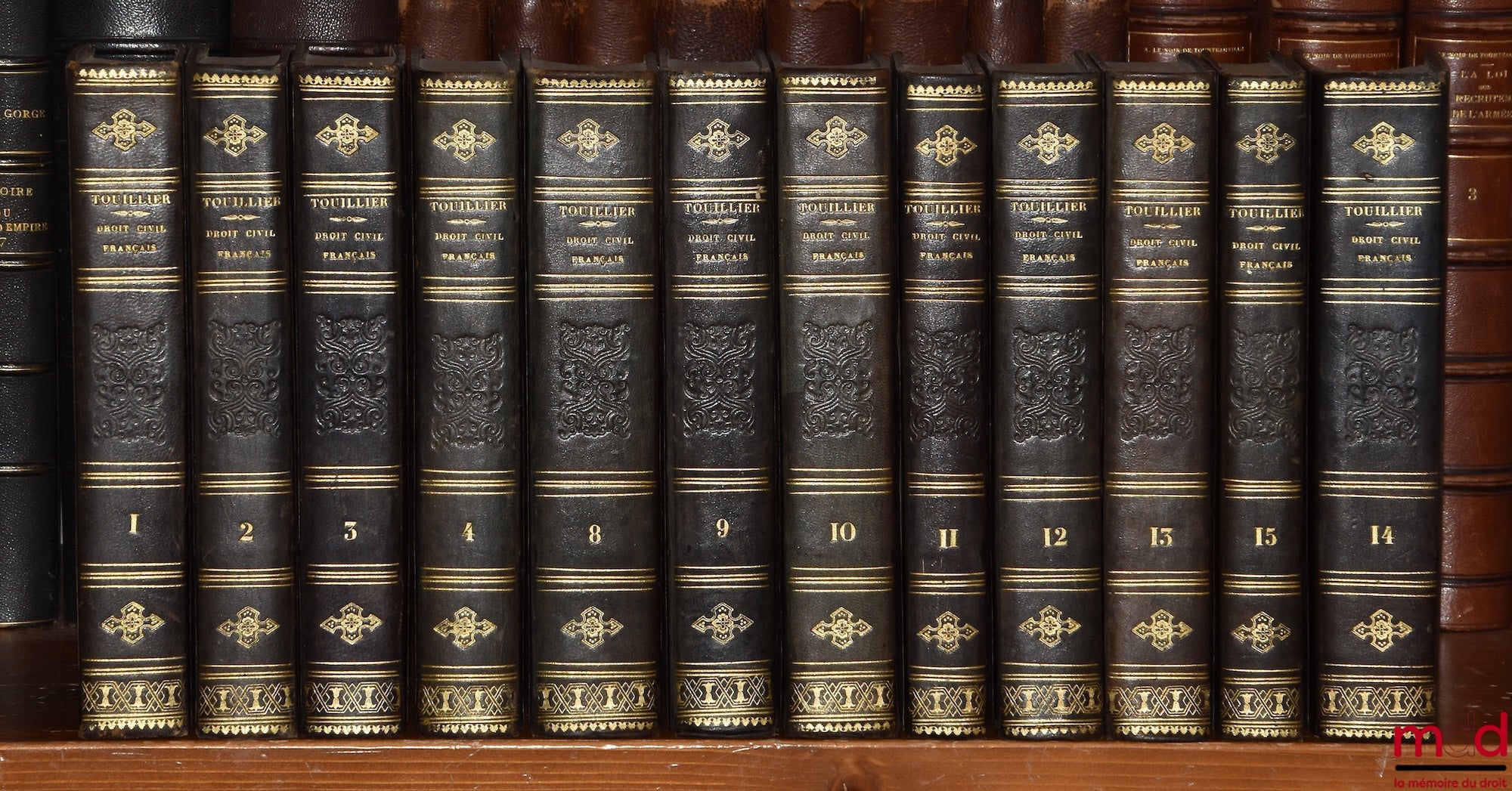 TOULLIER (Charles-Bonaventure-Marie) – LE DROIT CIVIL FRANÇAIS SUIVANT L’ORDRE DU CODE, Ouvrage dans lequel on a taché de réunir la théorie à la pratique, 5e éd., [mq. le t. V, VI et VII] ; TABLE GÉNÉRALE ALPHABÉTIQUE ET ANALYTIQUE conçue et rédigée sous