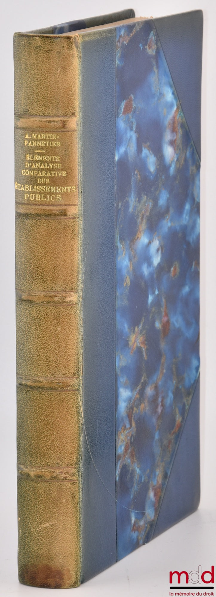 MARTIN-PANNETIER (Andrée) – ÉLÉMENTS D’ANALYSE COMPARATIVE DE ÉTABLISSEMENTS PUBLICS EN DROIT FRANÇAIS ET EN DROIT ANGLAIS, Préface de Roland Drago, Bibl. de droit public, t. LXIII