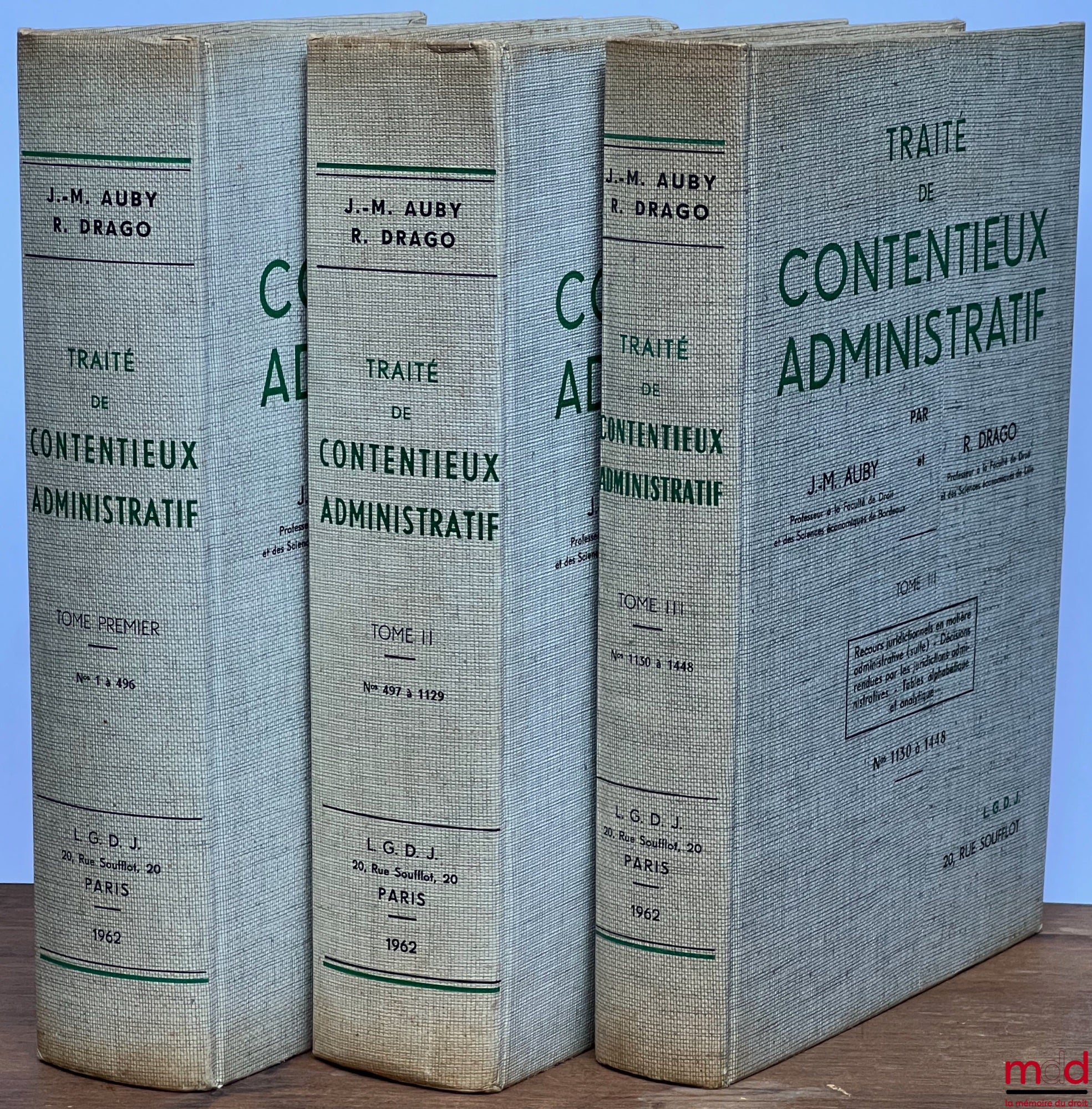 AUBY (Jean-Marie) et DRAGO (Roland) – TRAITÉ DE CONTENTIEUX ADMINISTRATIF : t. I (n° 1 à 496) : Notions générales - Organisation juridictionnelle en matière administrative - Compétence ; t. II (n° 497 à 1129) : Compétence juridictionnelle (suite) - Procéd