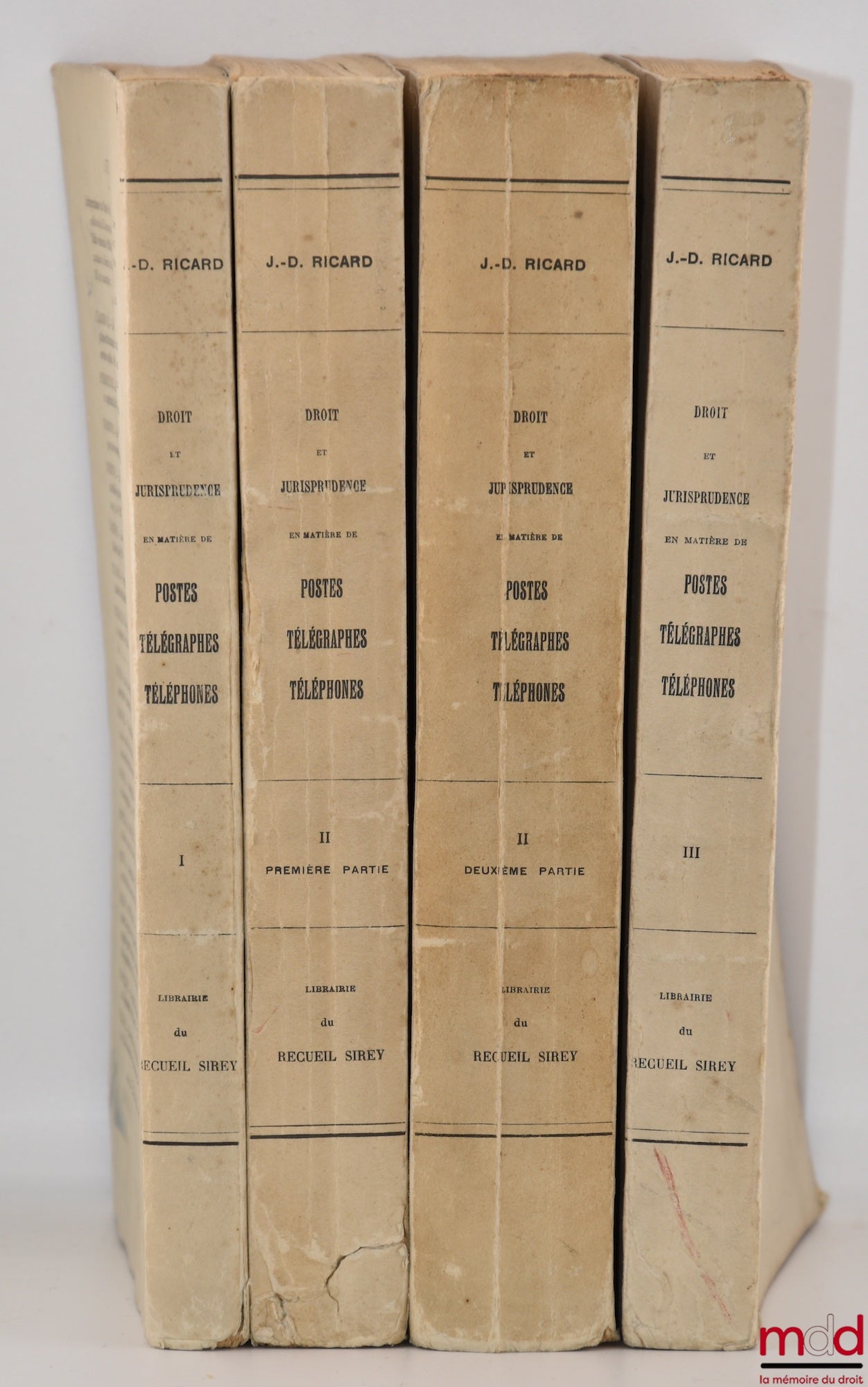 RICARD (J.-D.) – DROIT ET JURISPRUDENCE EN MATIÈRES DE POSTES, TÉLÉGRAPHES, TÉLÉPHONES, t. I : Le Service public, l’Administration et le Personnel des P.T.T. ; t. II : 1re et 2e parties : Voies et moyens contractuels, financiers et de puissance publique q
